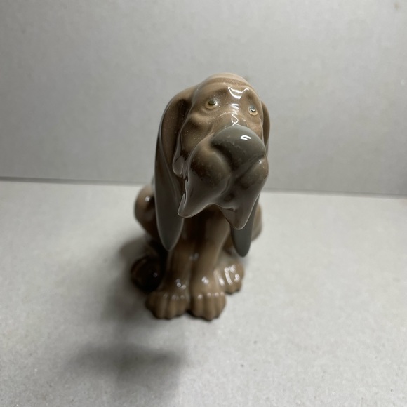 Llardo Timid Dog 5111 Salvador Devon  1986  Spain Porcelain Statue - Picture 6 of 10